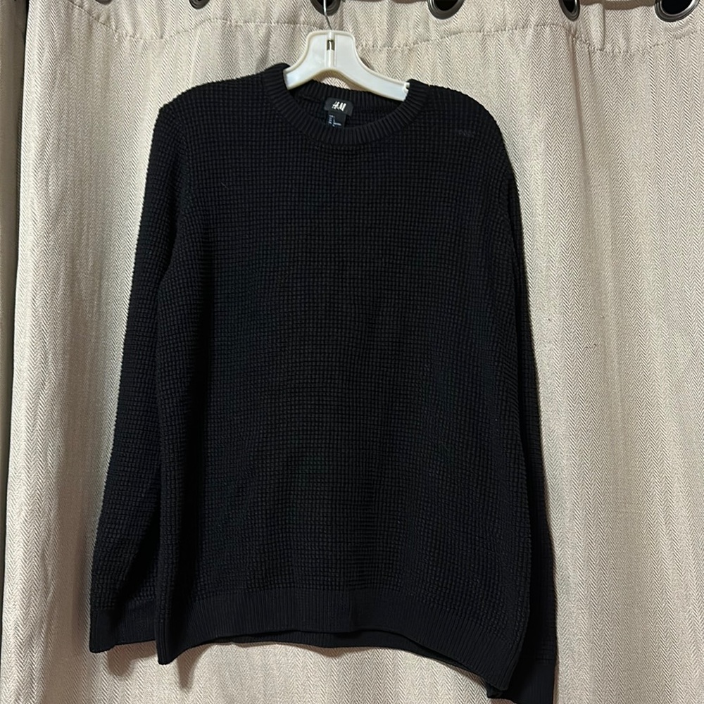 Black crew neck